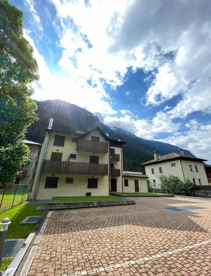 Apartament Bianchina - Bilocale Con Giardino Privato Valdisotto Zewnętrze zdjęcie